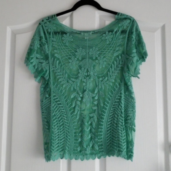 Charming Charlie Tops Mint Green Boho Top With Embroidered Flowers